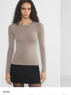 Aritzia *White* Rib Seamless Long-Sleeve